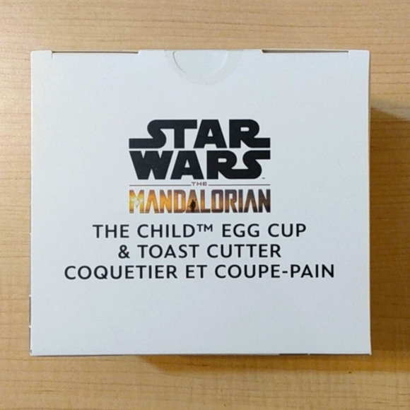 Star Wars The Mandalorian The Child Grogu Egg Cup & Toast Cutter - Picture 2 of 6